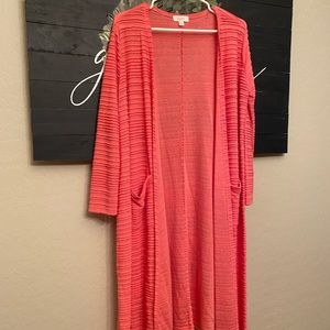 Pink Ruffle Medium LuLaRoe Sarah